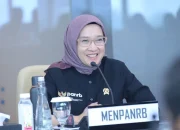 MenPAN-RB Usulkan Penundaan Pengangkatan CASN hingga Akhir 2025