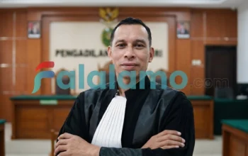 Muhammad Abd Kadir, kuasa hukum Herlina Bustaman (korban penipuan Rp 1,1 miliar di Ternate). Pihaknya resmi melaporkan mandeknya eksekusi terpidana Mastura ke Komisi Kejaksaan hingga Istana Presiden.